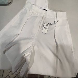 White lines trousers, NWT